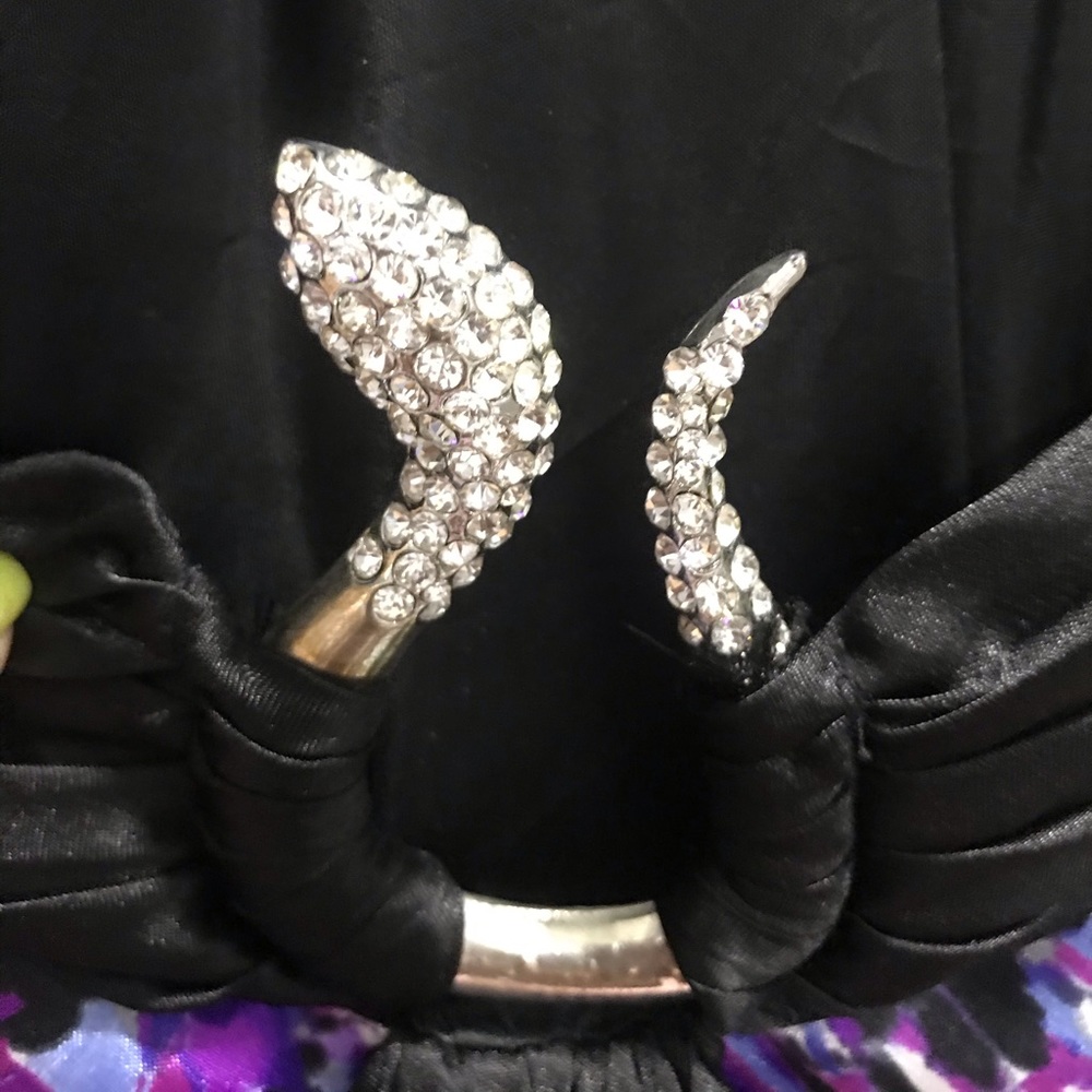 Dress - Picture 5 of 6